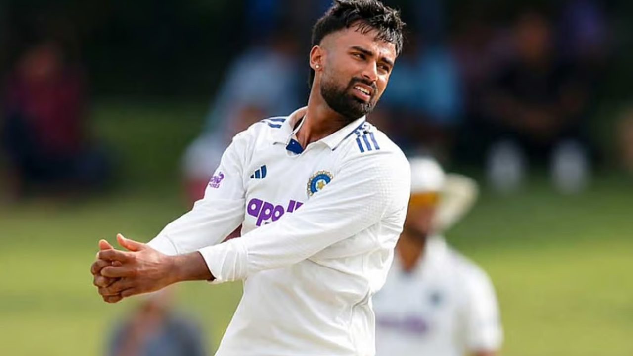 ২ টেস্টে ১৬ উইকেট নেওয়ার পরের সিরিজেই বাদ সুতার